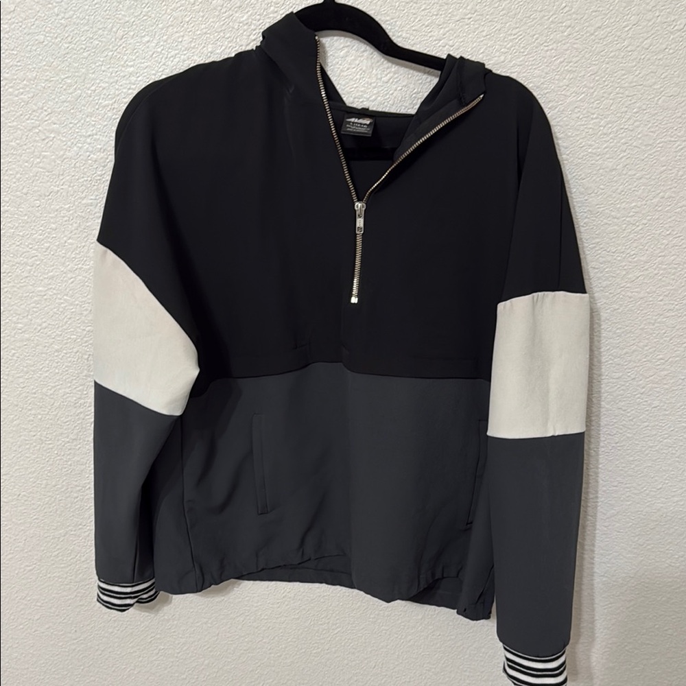 Women’s quarter zip hoodie